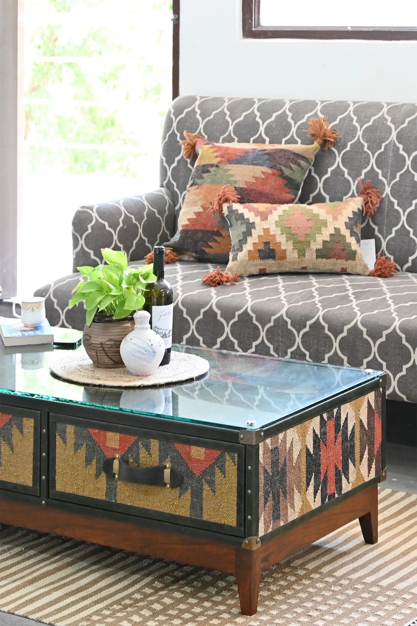 EVELYN  COFFEE TABLE IN KILIM & LEATHER