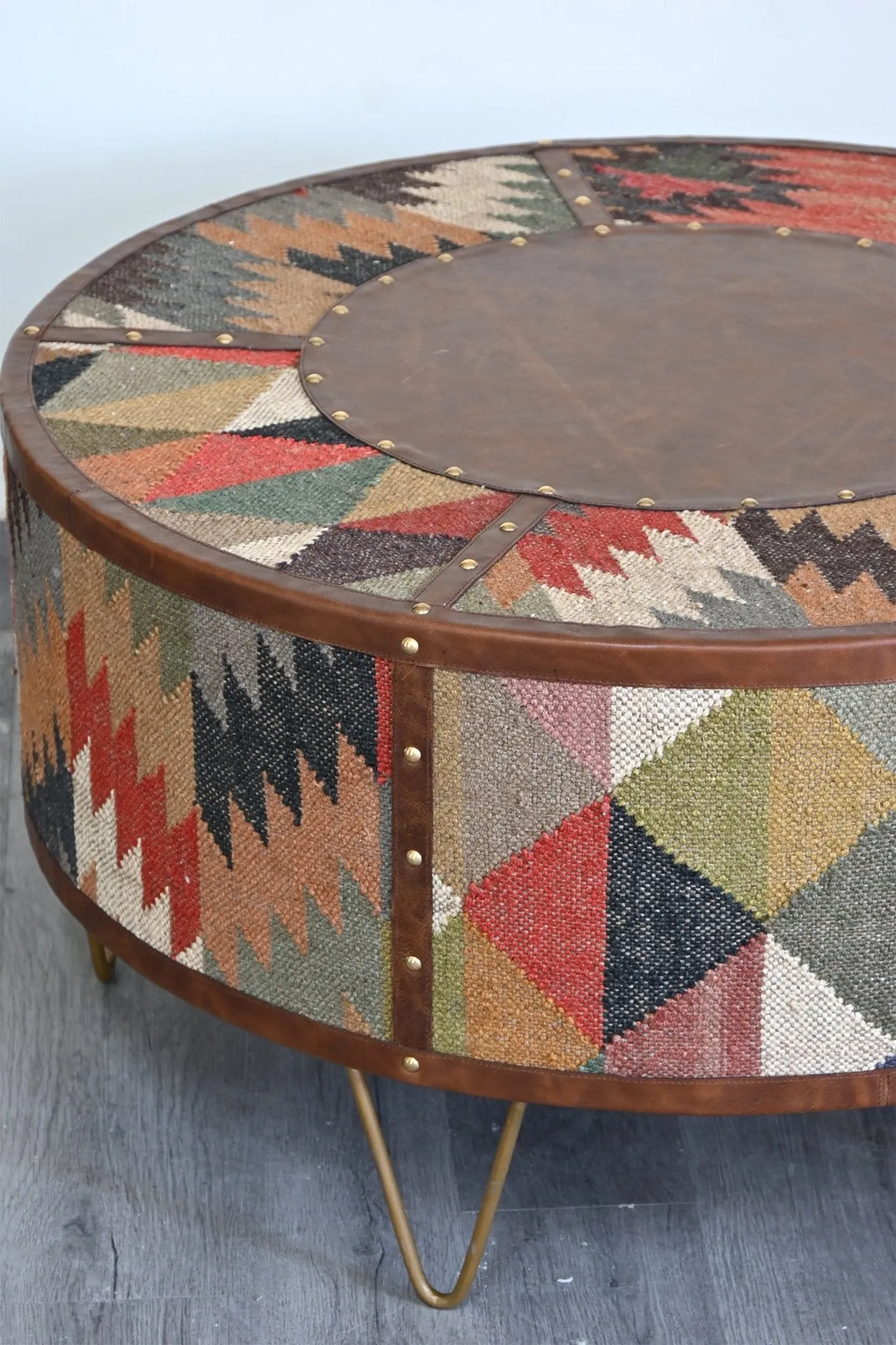 GOROUND COFFEE TABLE - KILIM AND LEATHER