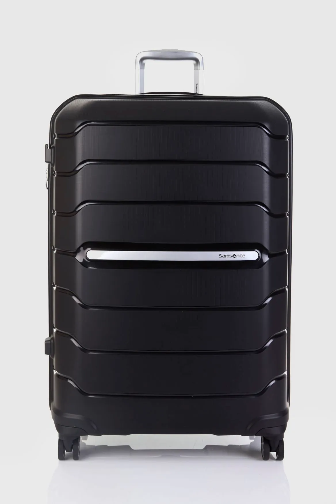 Oc2lite 75cm Suitcase