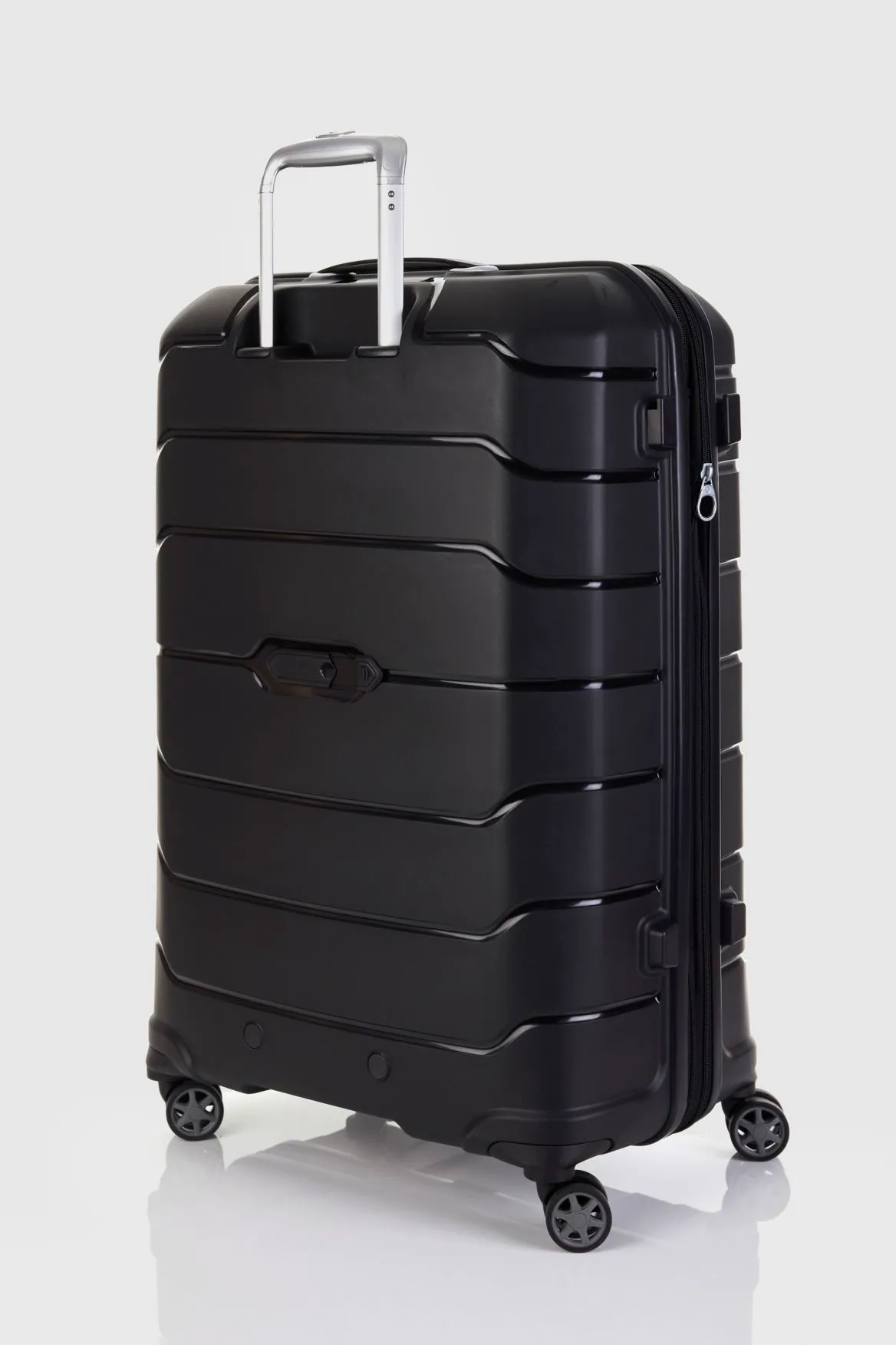 Oc2lite 75cm Suitcase